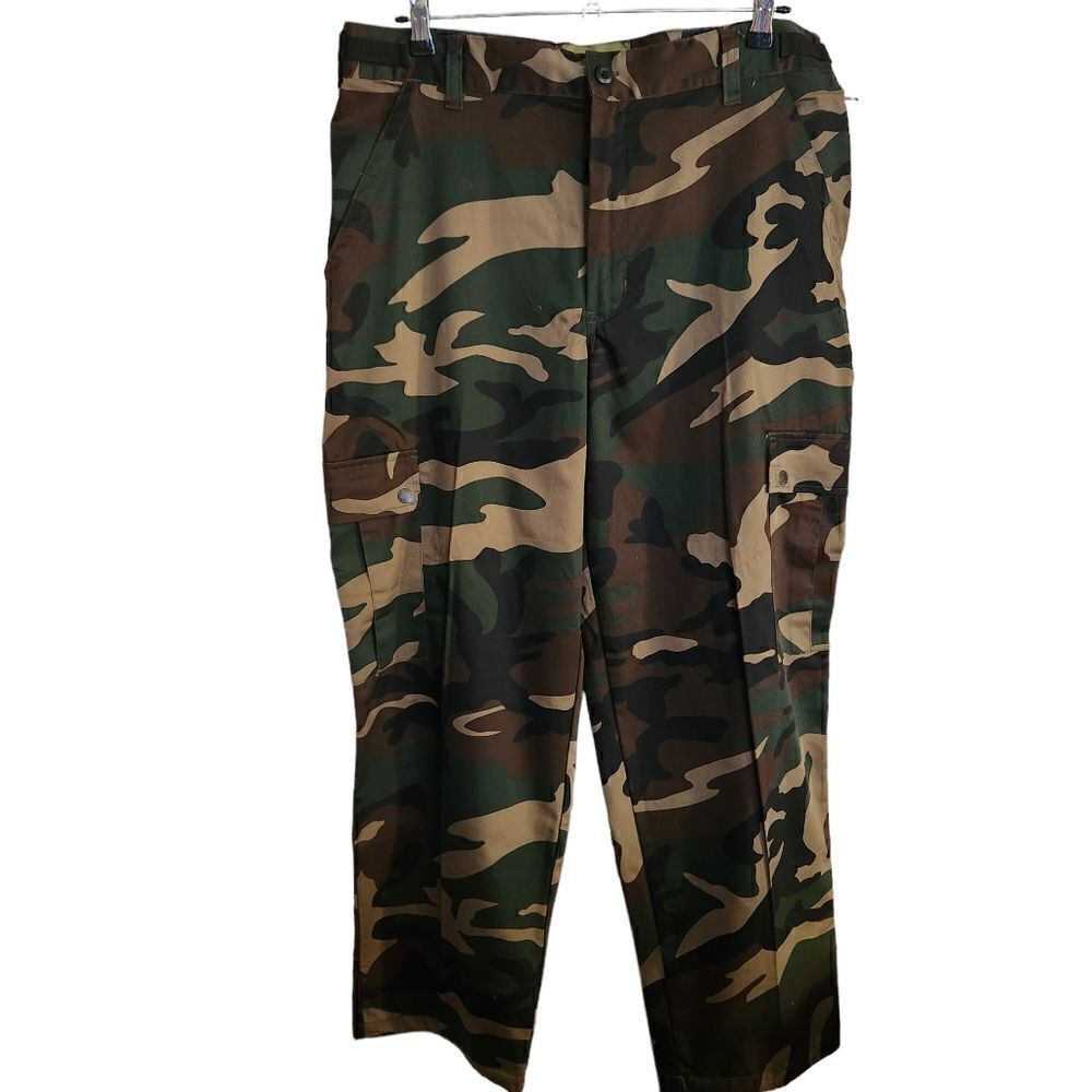 Northwest Territory Mens 6 Pocket Cargo Camo Pants Size Large